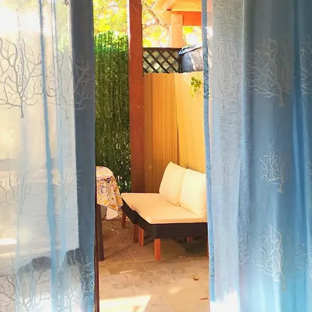 Acquamarina 公寓 *